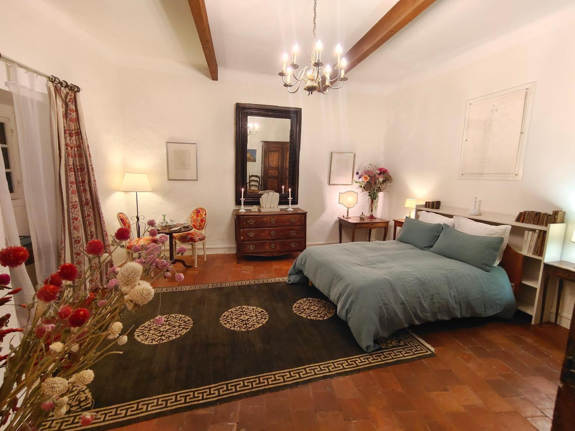 Rue Du Chateau A Cabrieres D'Avignon Bed & Breakfast Bagian luar foto