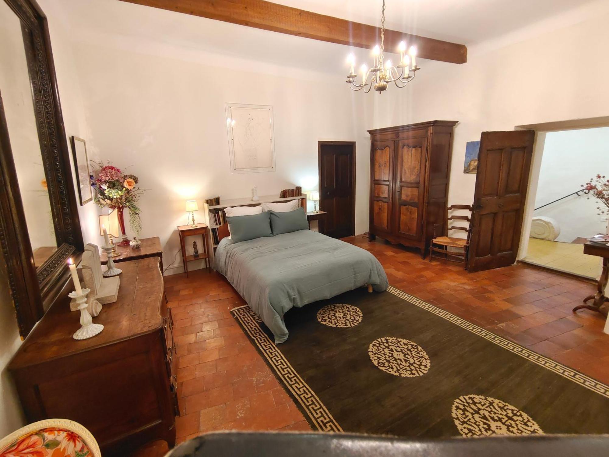 Rue Du Chateau A Cabrieres D'Avignon Bed & Breakfast Bagian luar foto